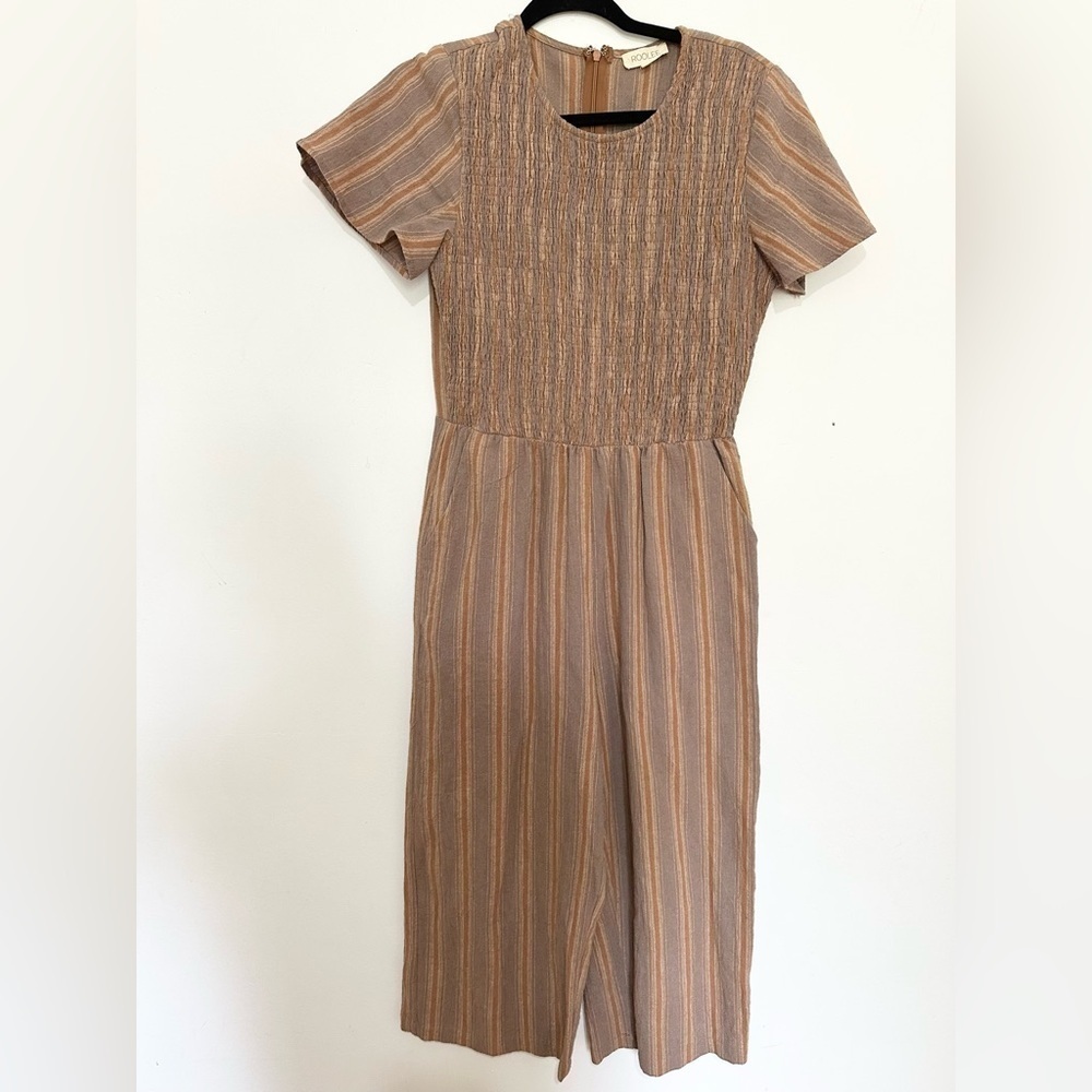 Roolee Tan Sheath jumpsuit Crew Neck one piece size small neutral